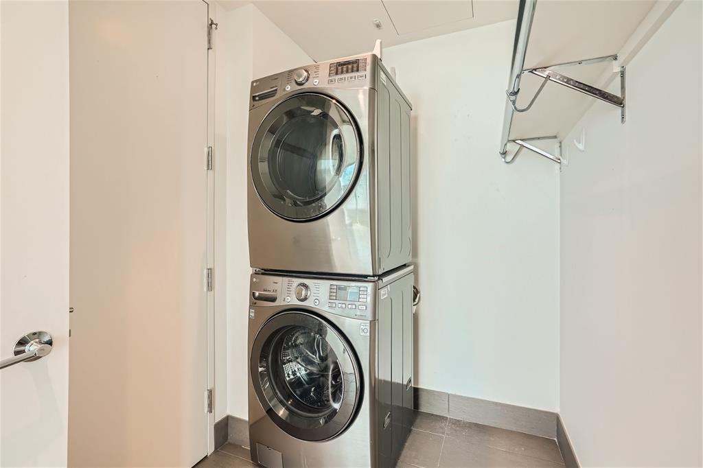 301 West Ave # 4807
