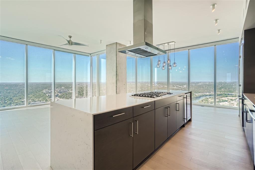 301 West Ave # 4807