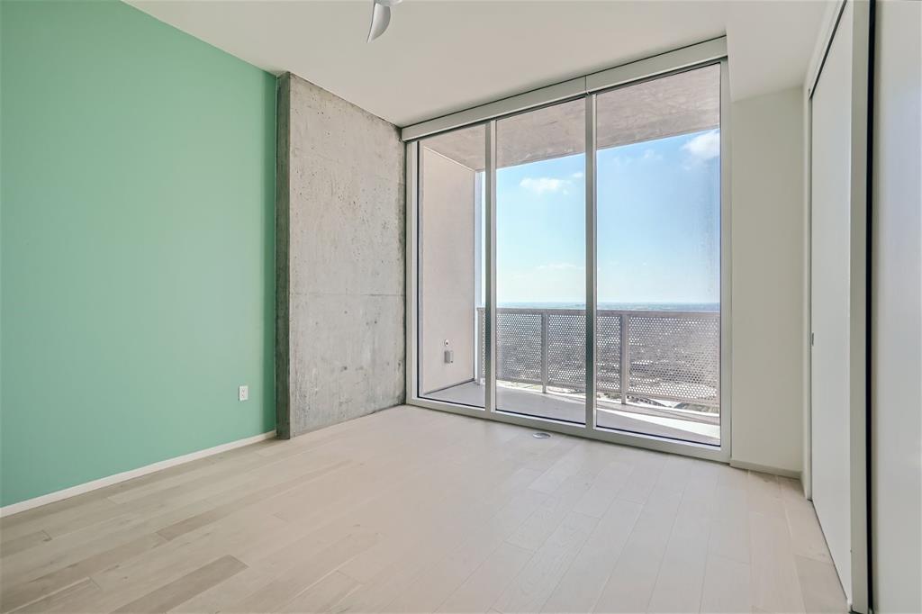 301 West Ave # 4807