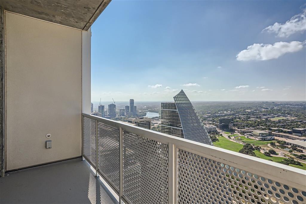 301 West Ave # 4807