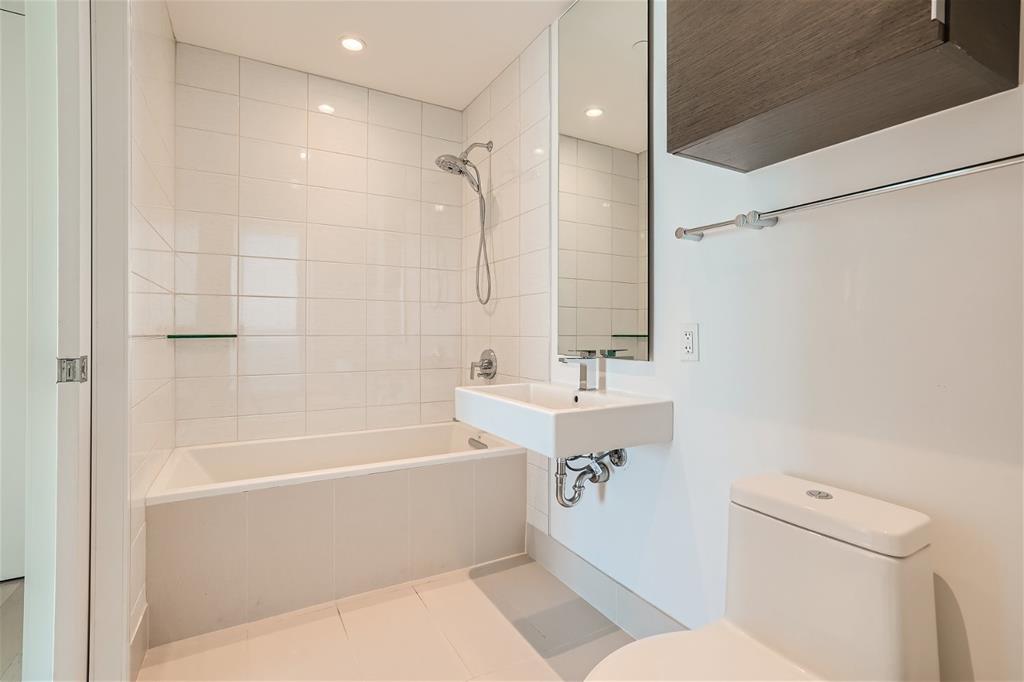 301 West Ave # 4807