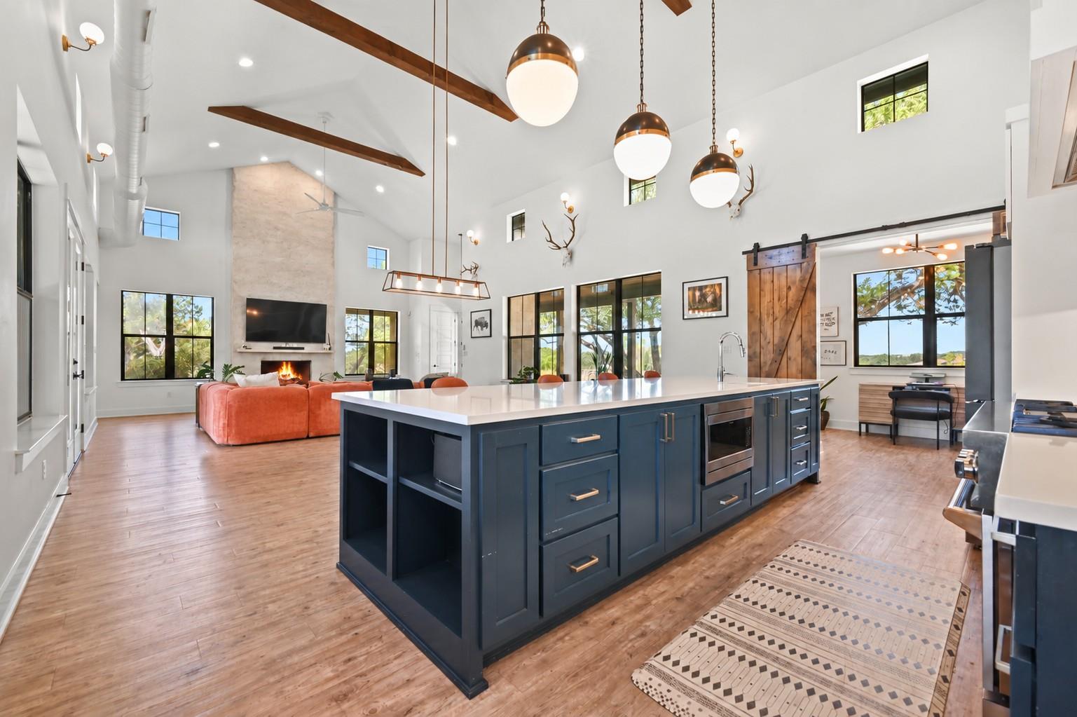 215 SANDY CREEK CV