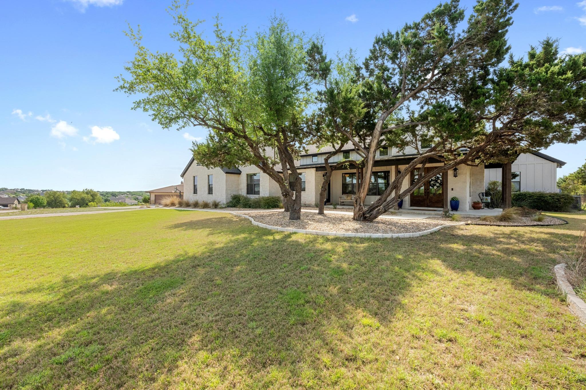215 SANDY CREEK CV