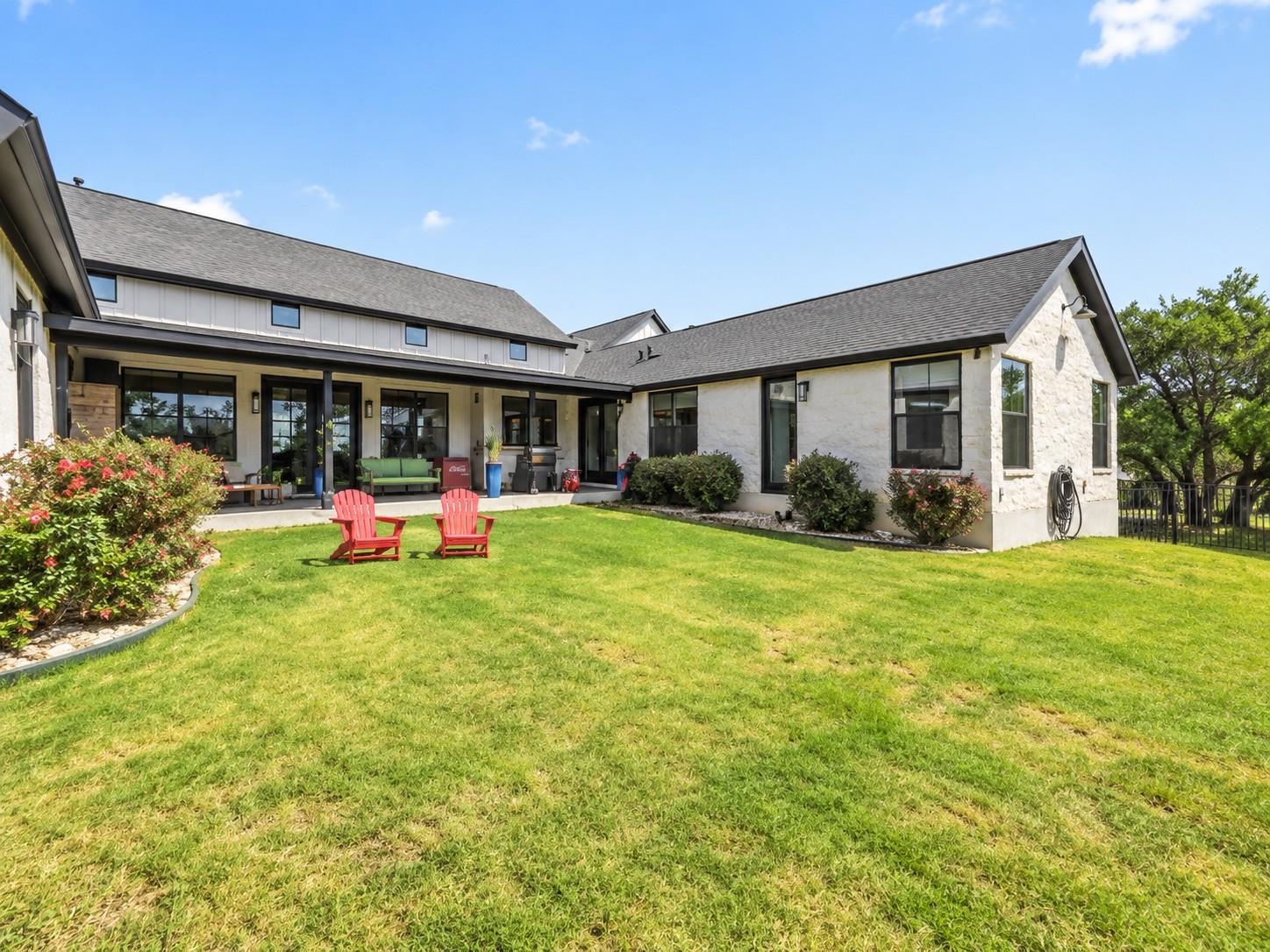 215 SANDY CREEK CV