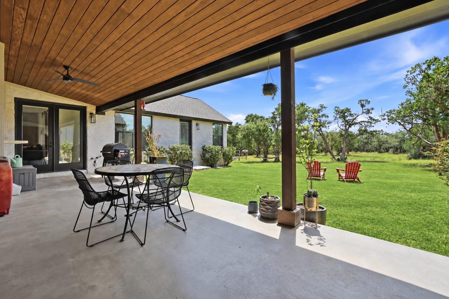 215 SANDY CREEK CV