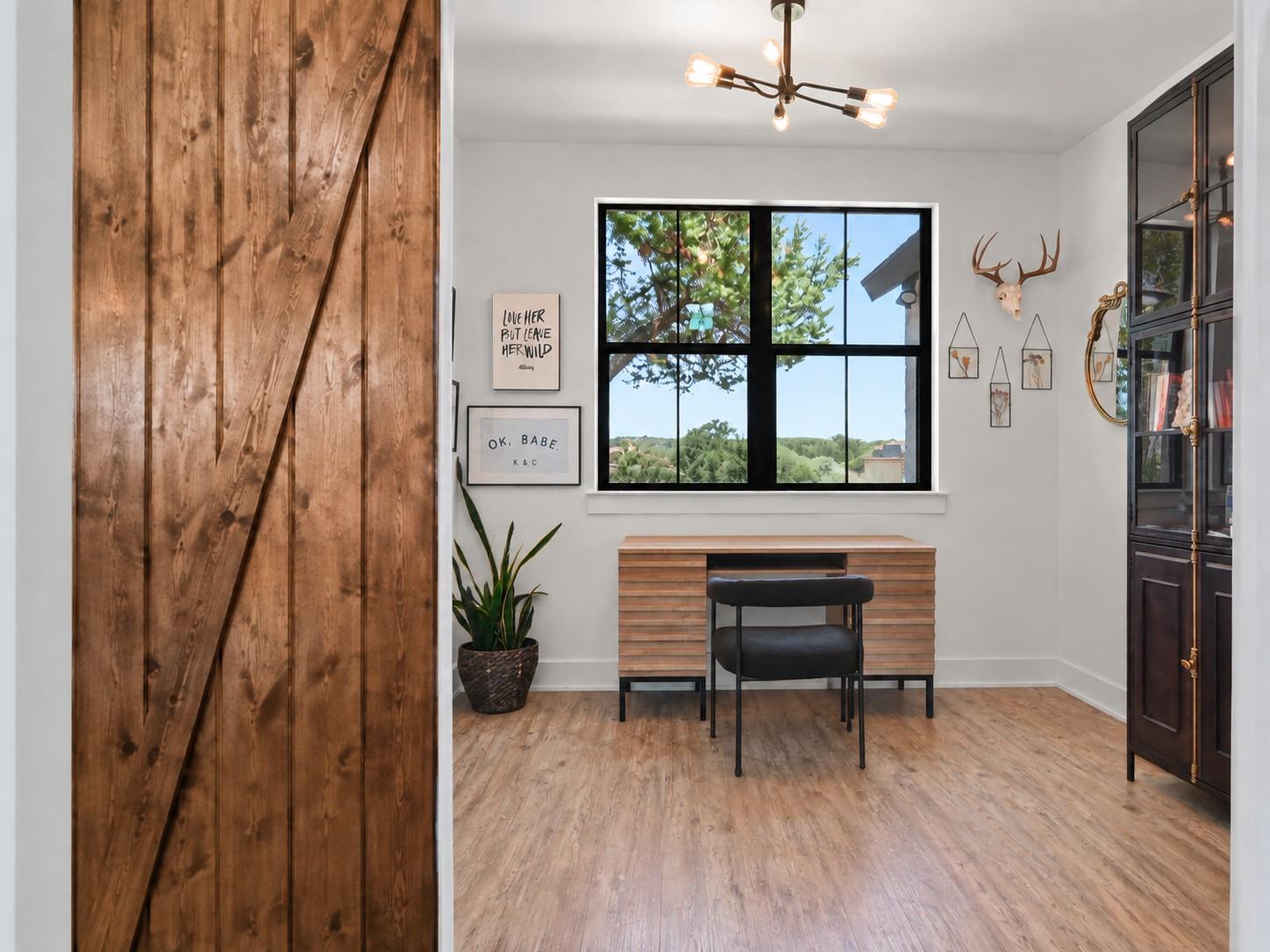 215 SANDY CREEK CV