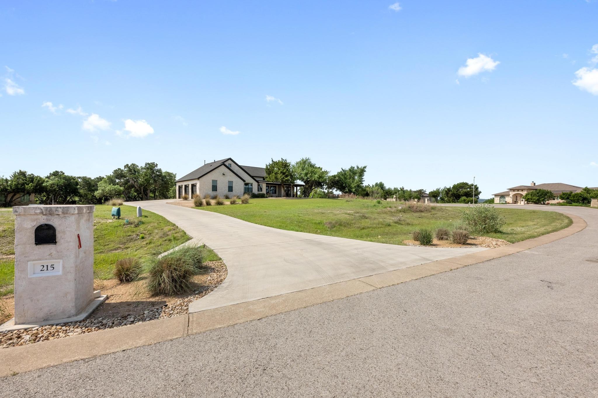 215 SANDY CREEK CV