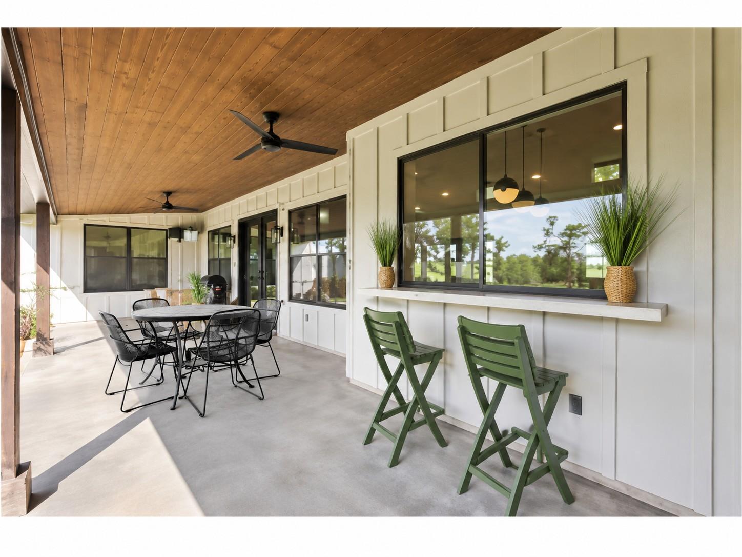 215 SANDY CREEK CV