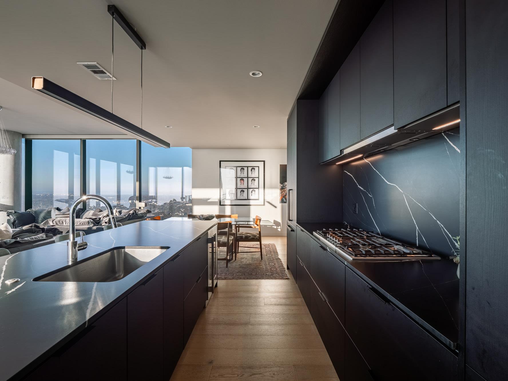 44 East Ave # 3906