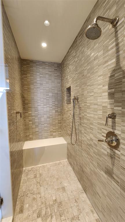 200 Congress Ave Unit: 38SW