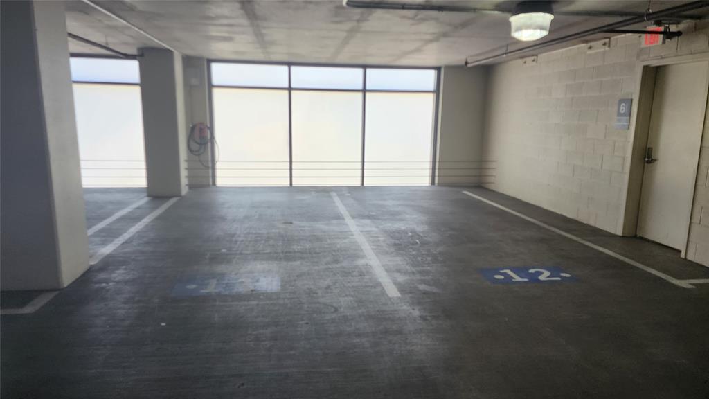 200 Congress Ave Unit: 38SW