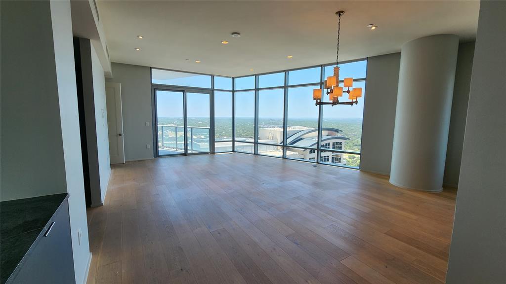 200 Congress Ave Unit: 38SW