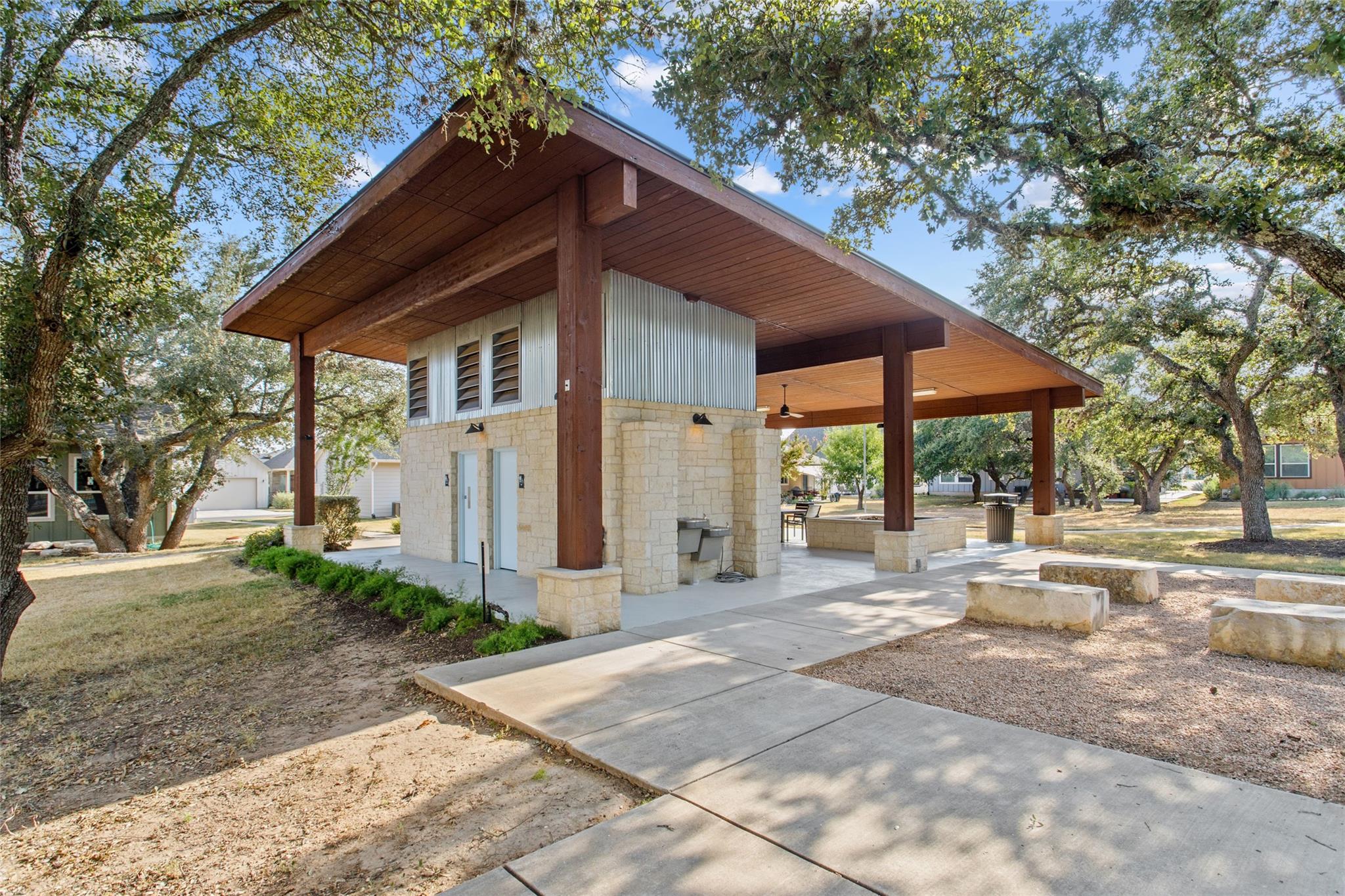 130 Volterra LN