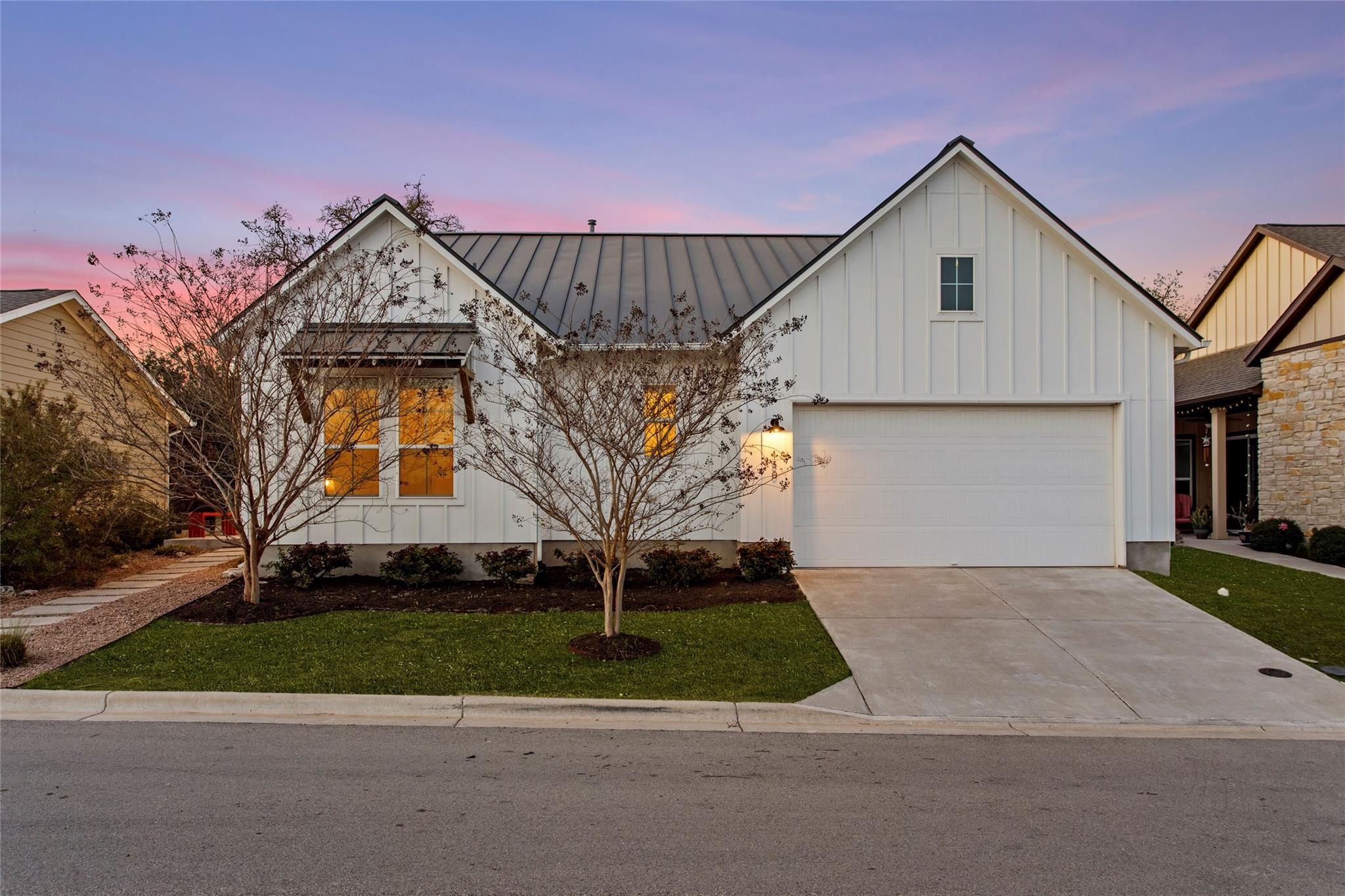 130 Volterra LN