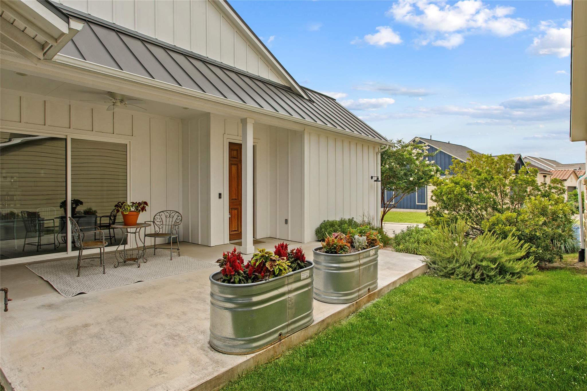 130 Volterra LN
