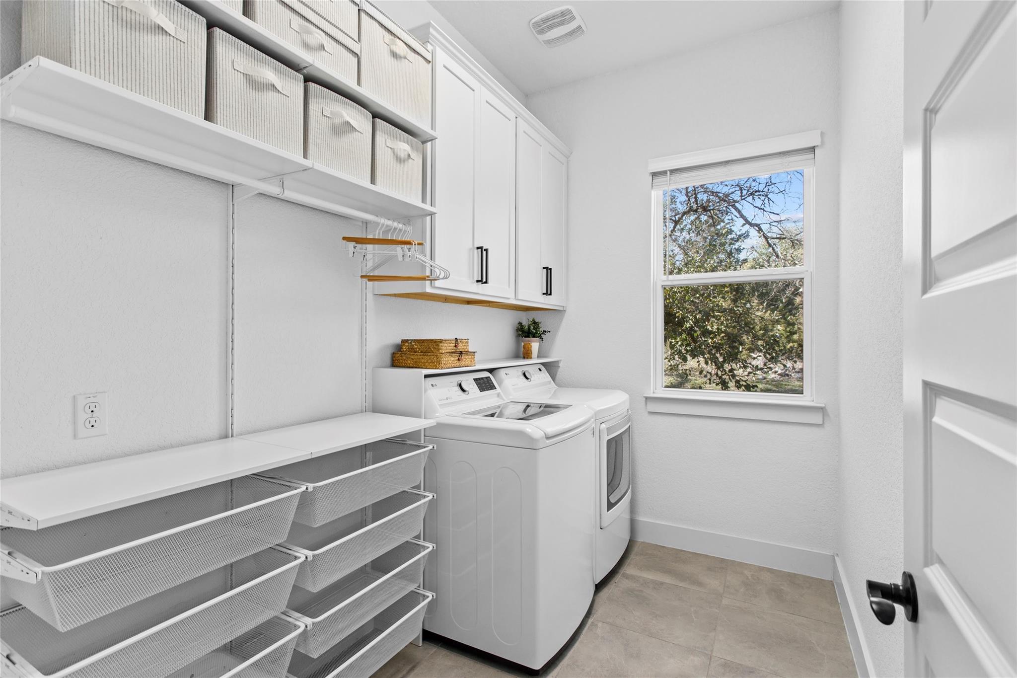 130 Volterra LN