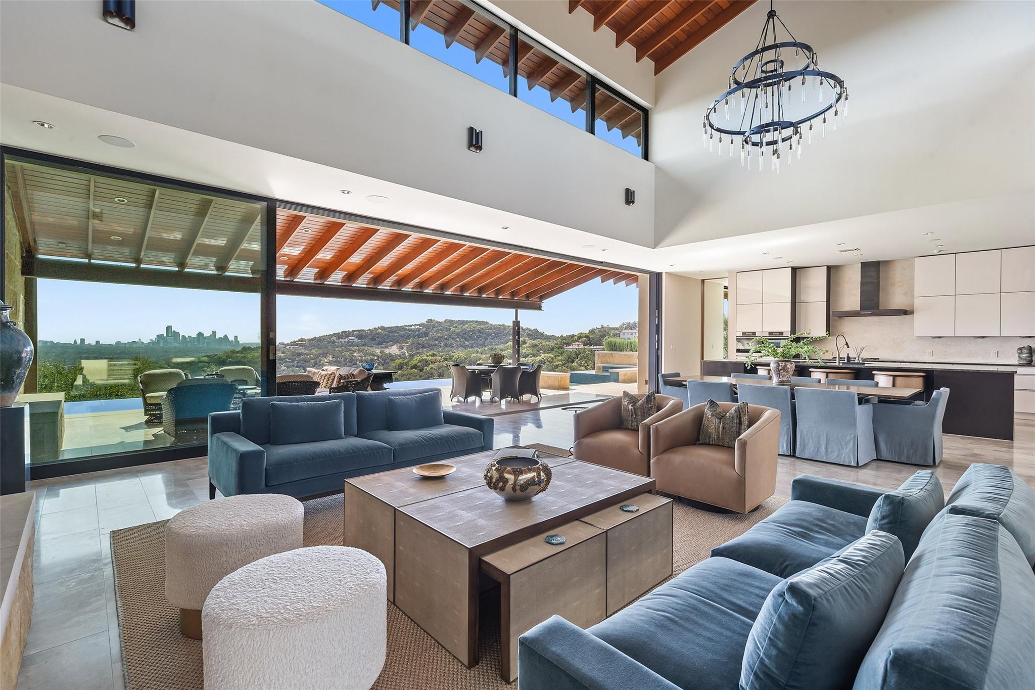 907 Terrace Mountain DR