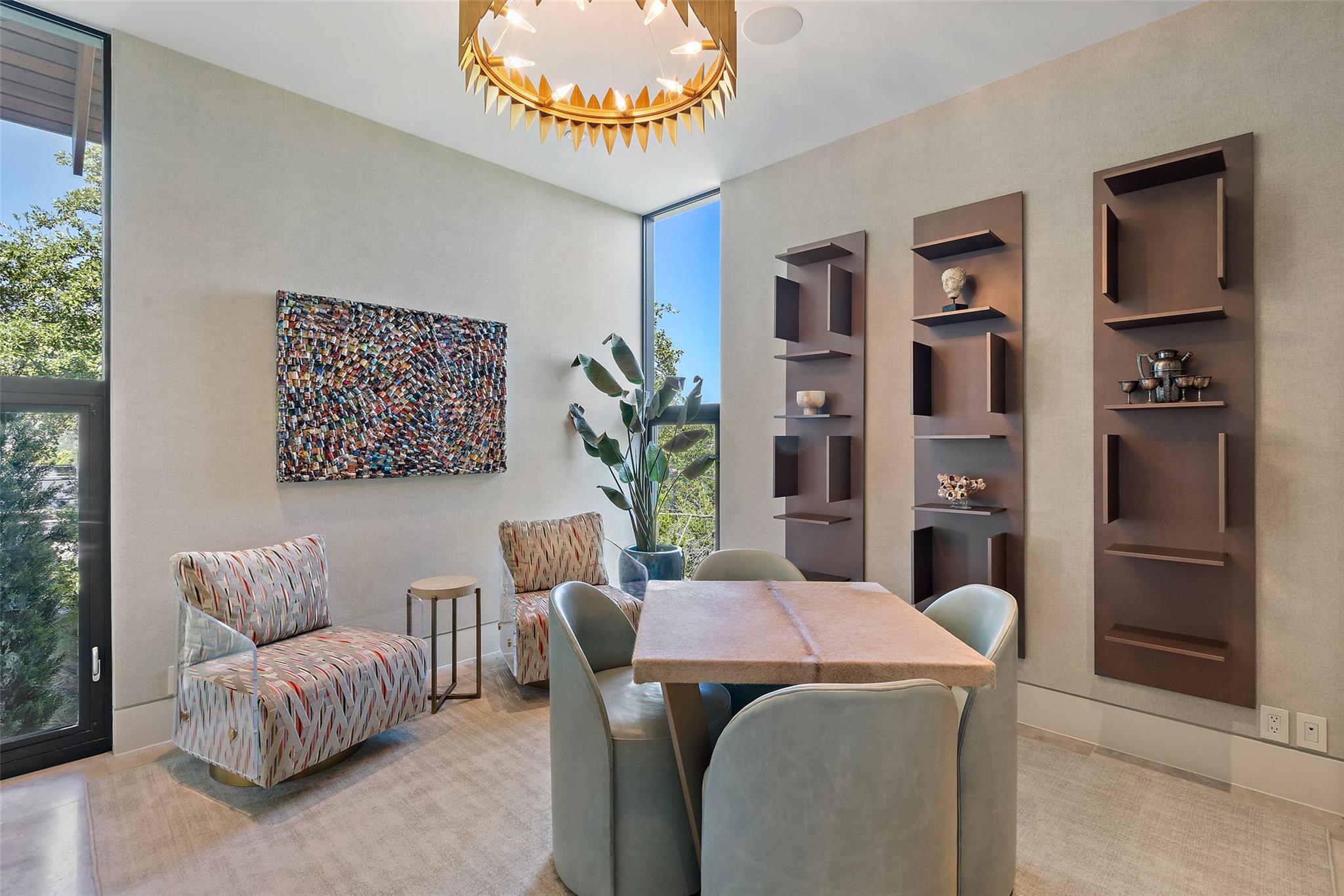 907 Terrace Mountain DR