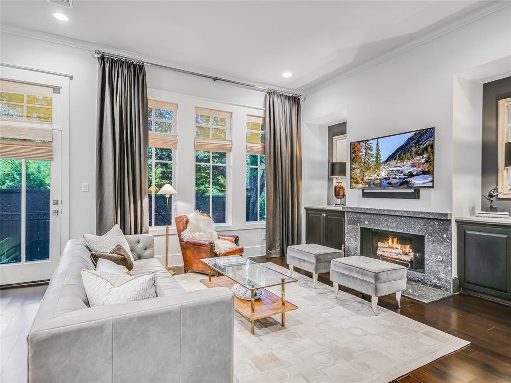 3107 Pleasant Run PL