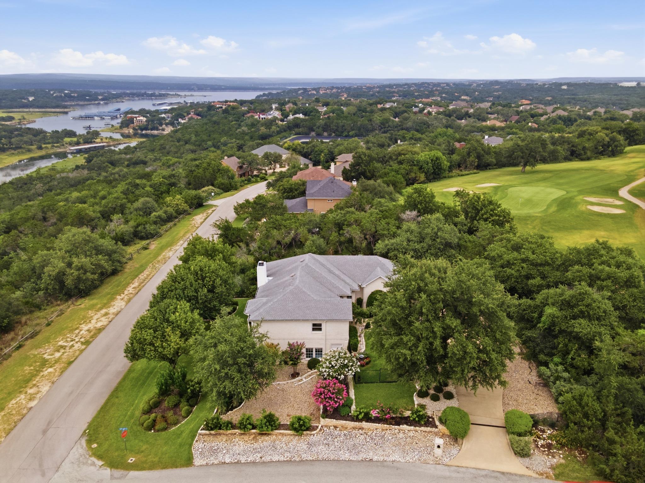 730 Golf Crest LN