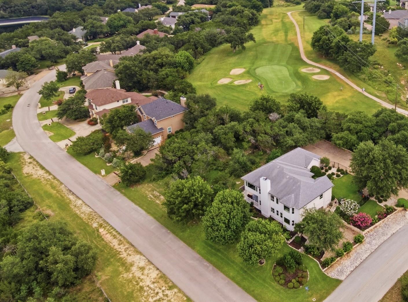 730 Golf Crest LN