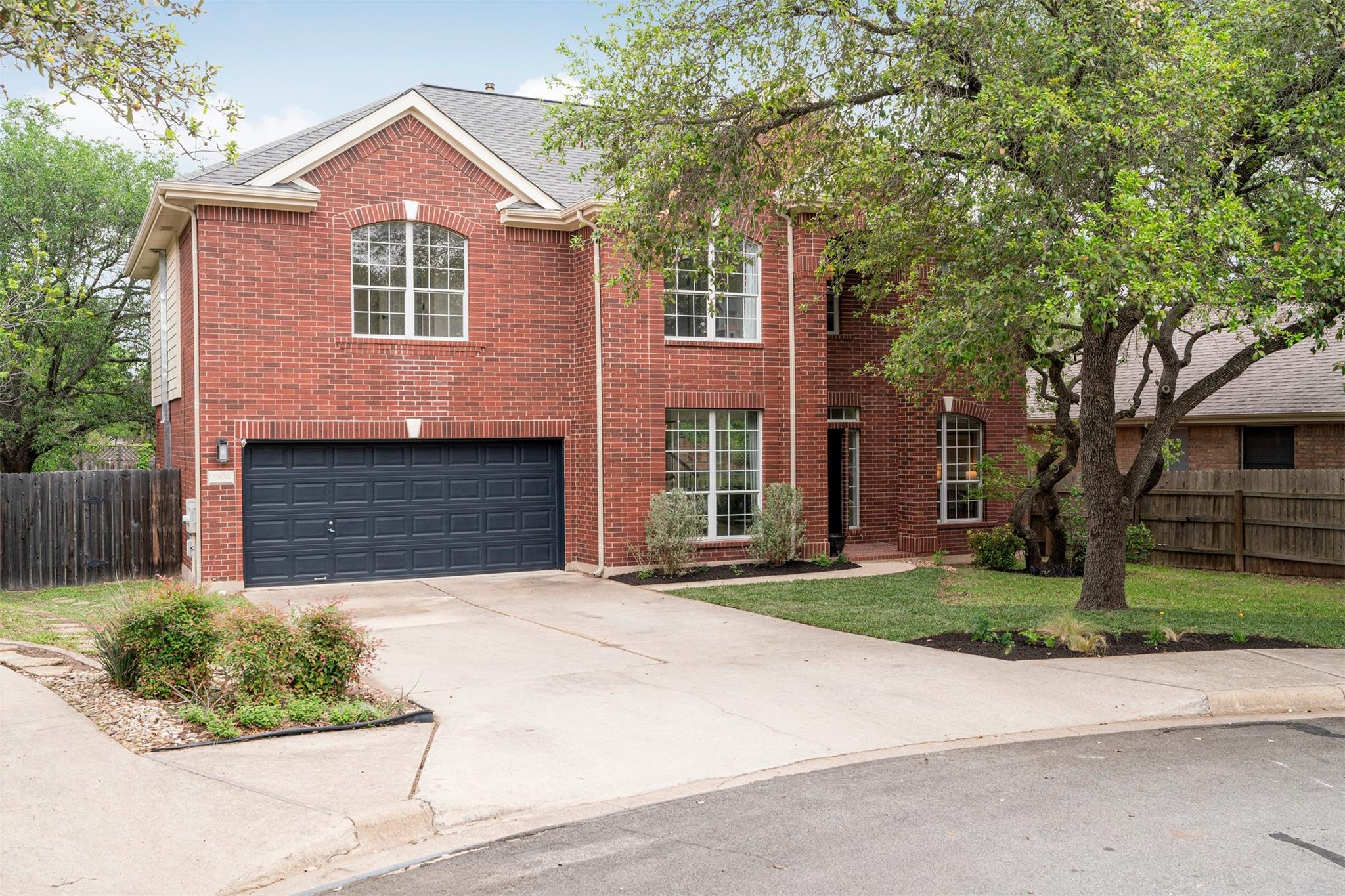 6804 Auckland CT