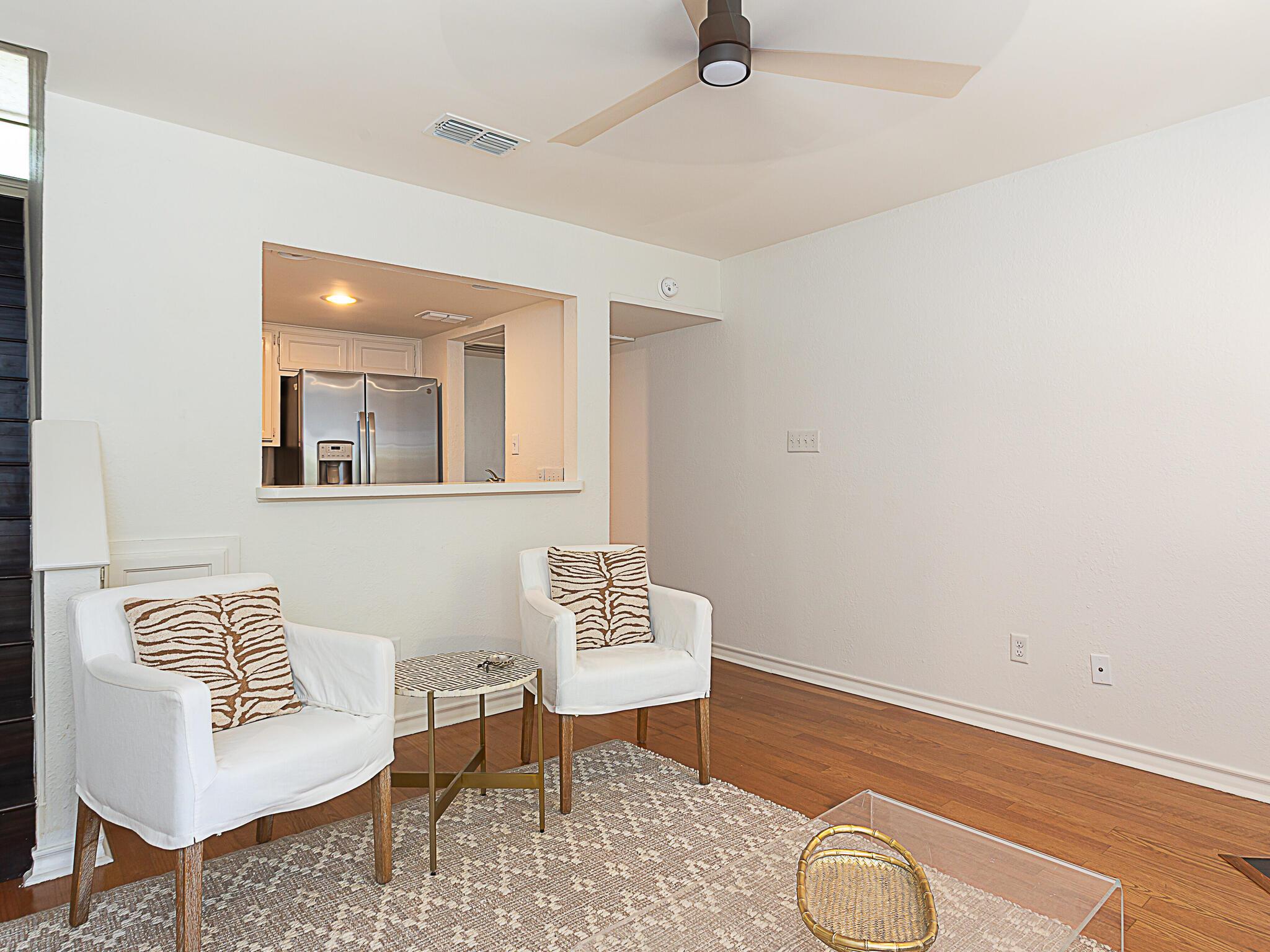 1404 Norwalk LN # 212