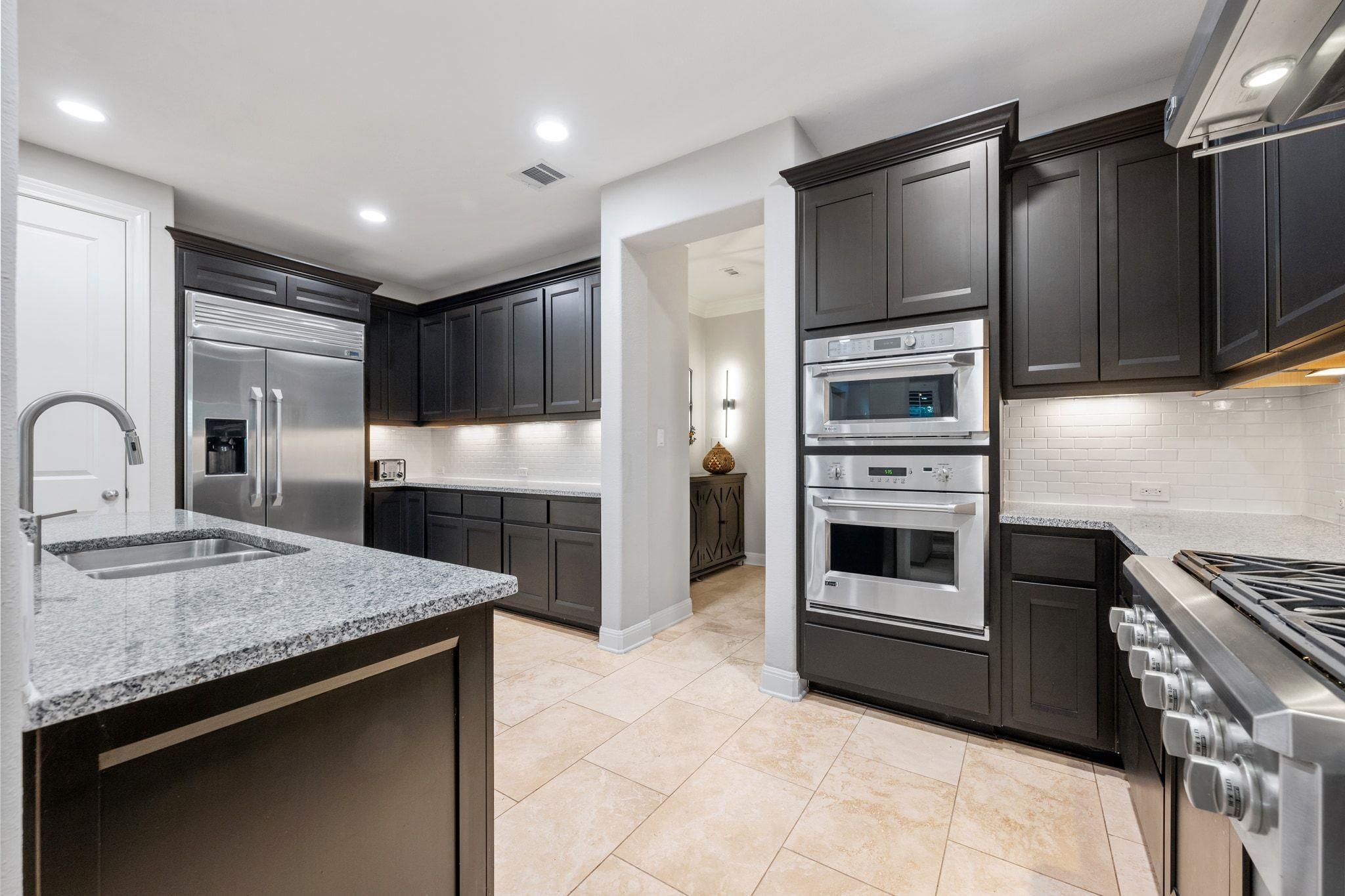 12013 Palisades PKWY