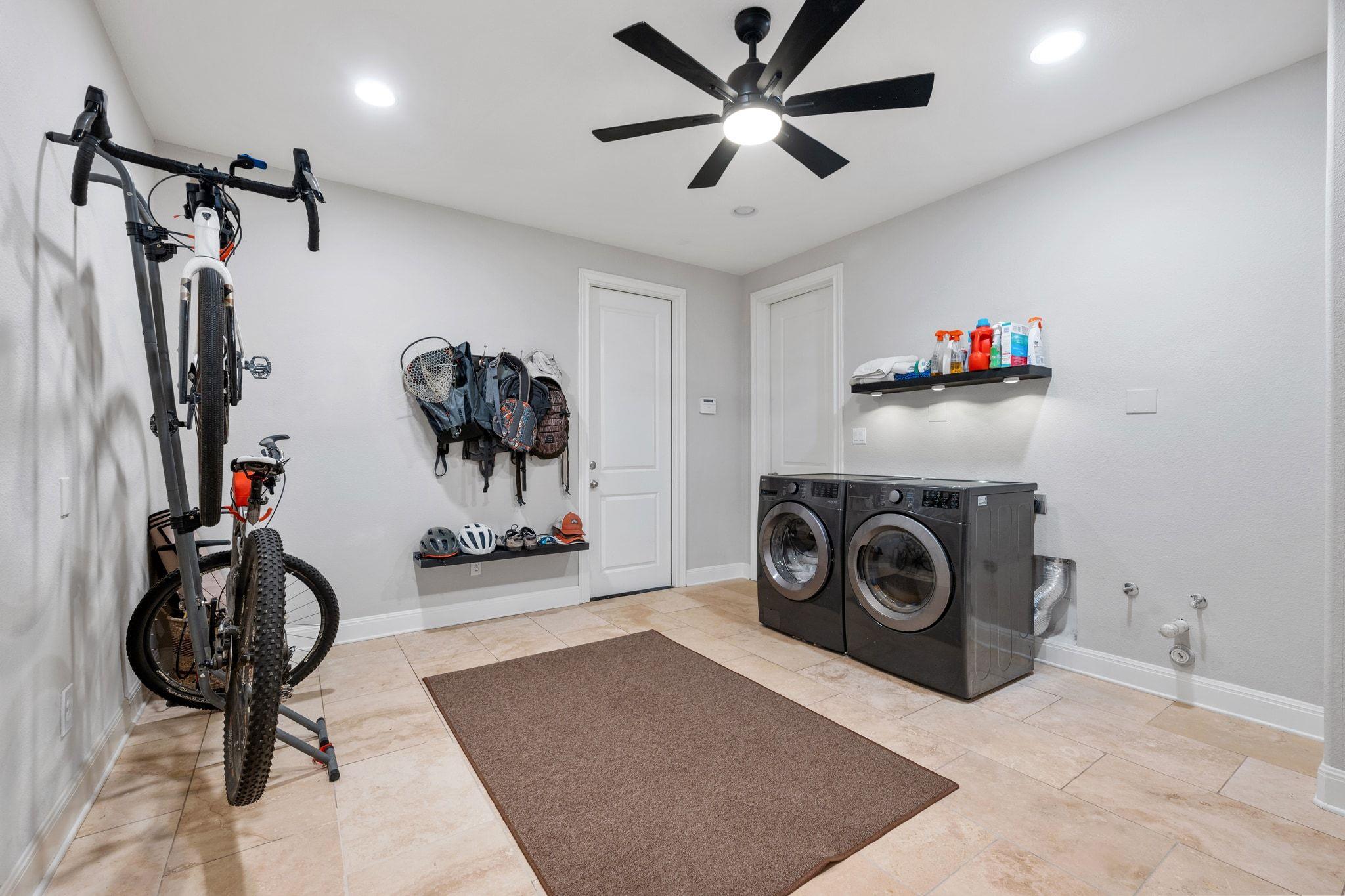 12013 Palisades PKWY