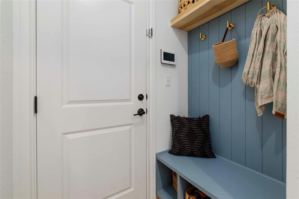 819 Arrowhead Ranch BLVD