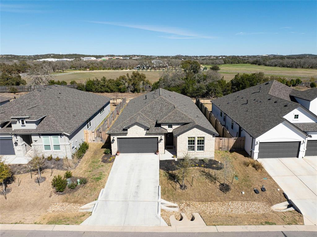 819 Arrowhead Ranch BLVD