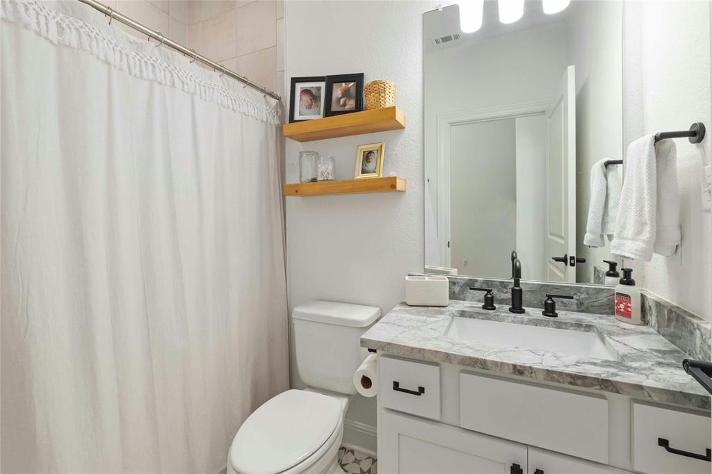 819 Arrowhead Ranch BLVD