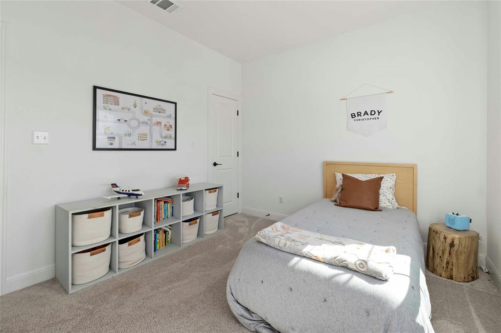 819 Arrowhead Ranch BLVD