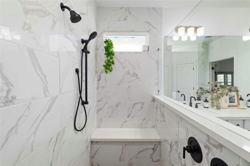 819 Arrowhead Ranch BLVD