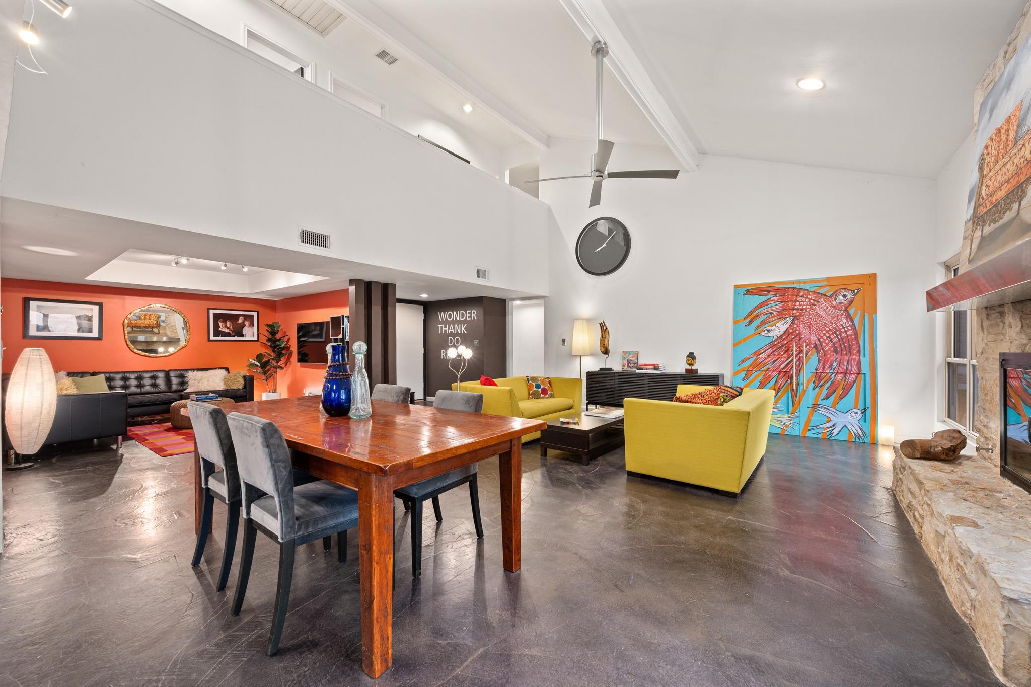 6305 Plum Hollow Overlook