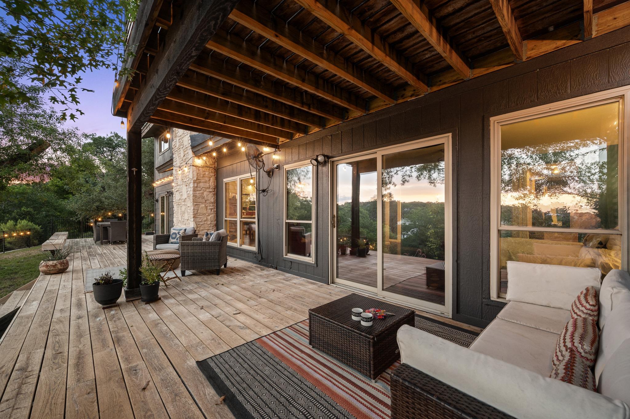 6305 Plum Hollow Overlook