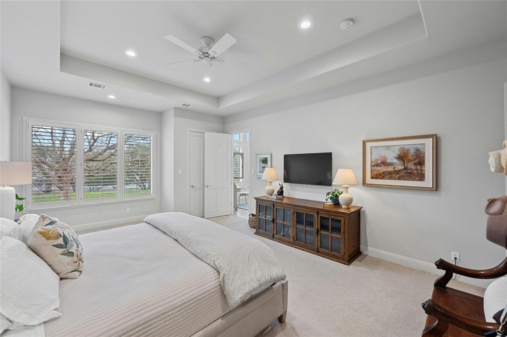 25 BORELLO DR