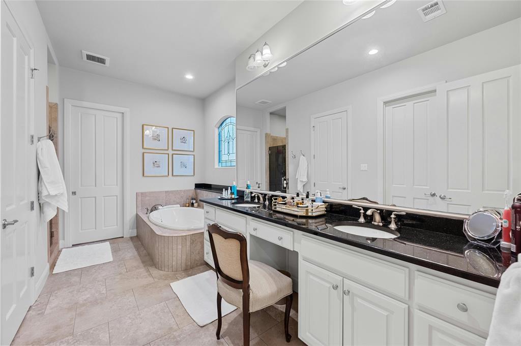 25 BORELLO DR