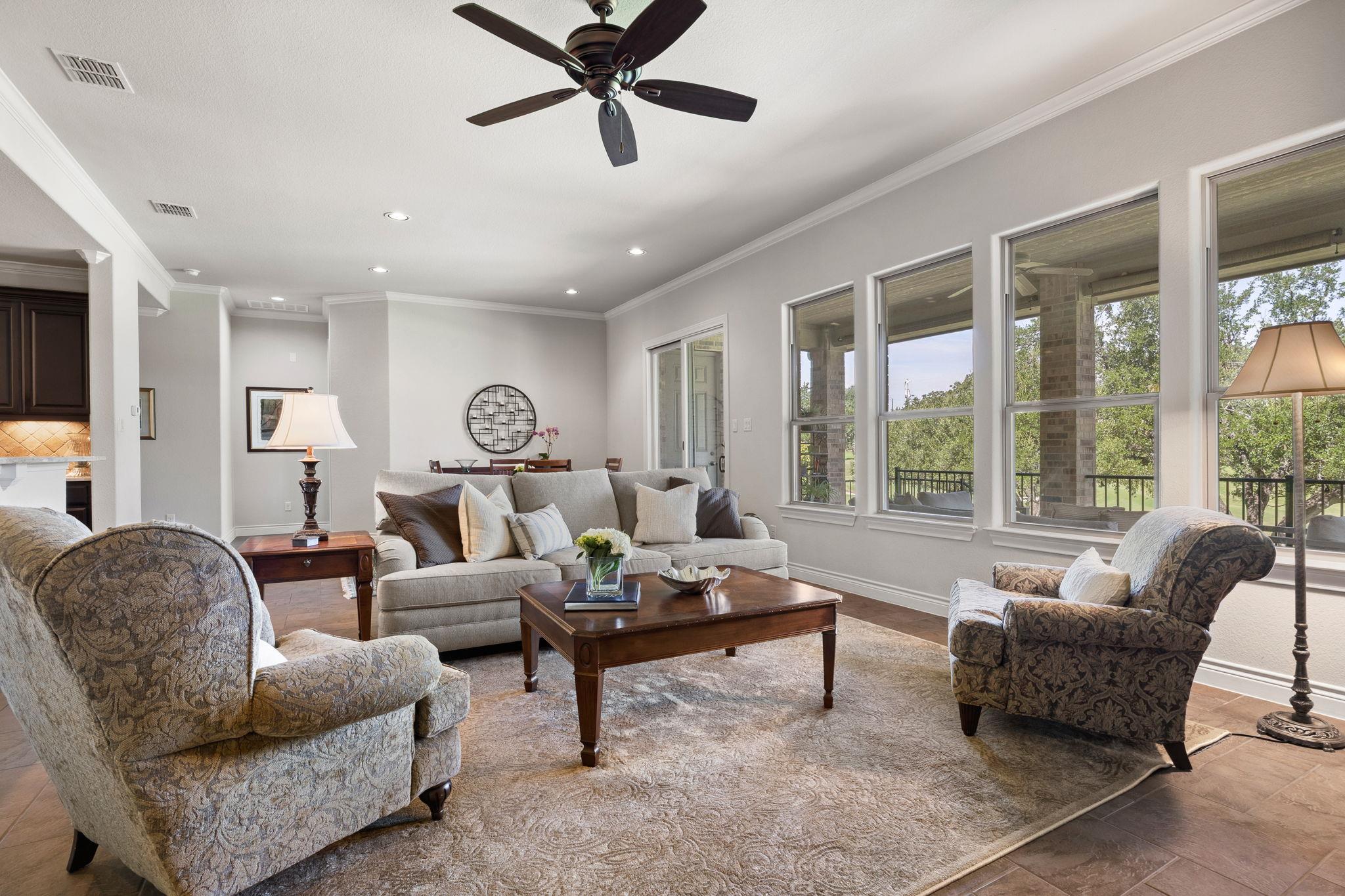 6004 Messenger Stake