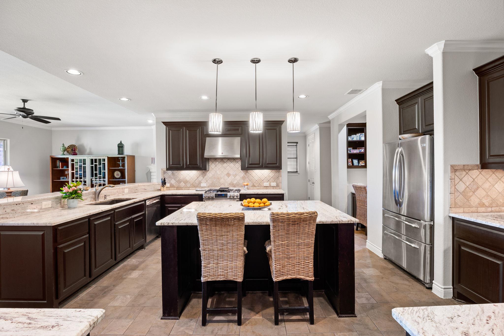 6004 Messenger Stake