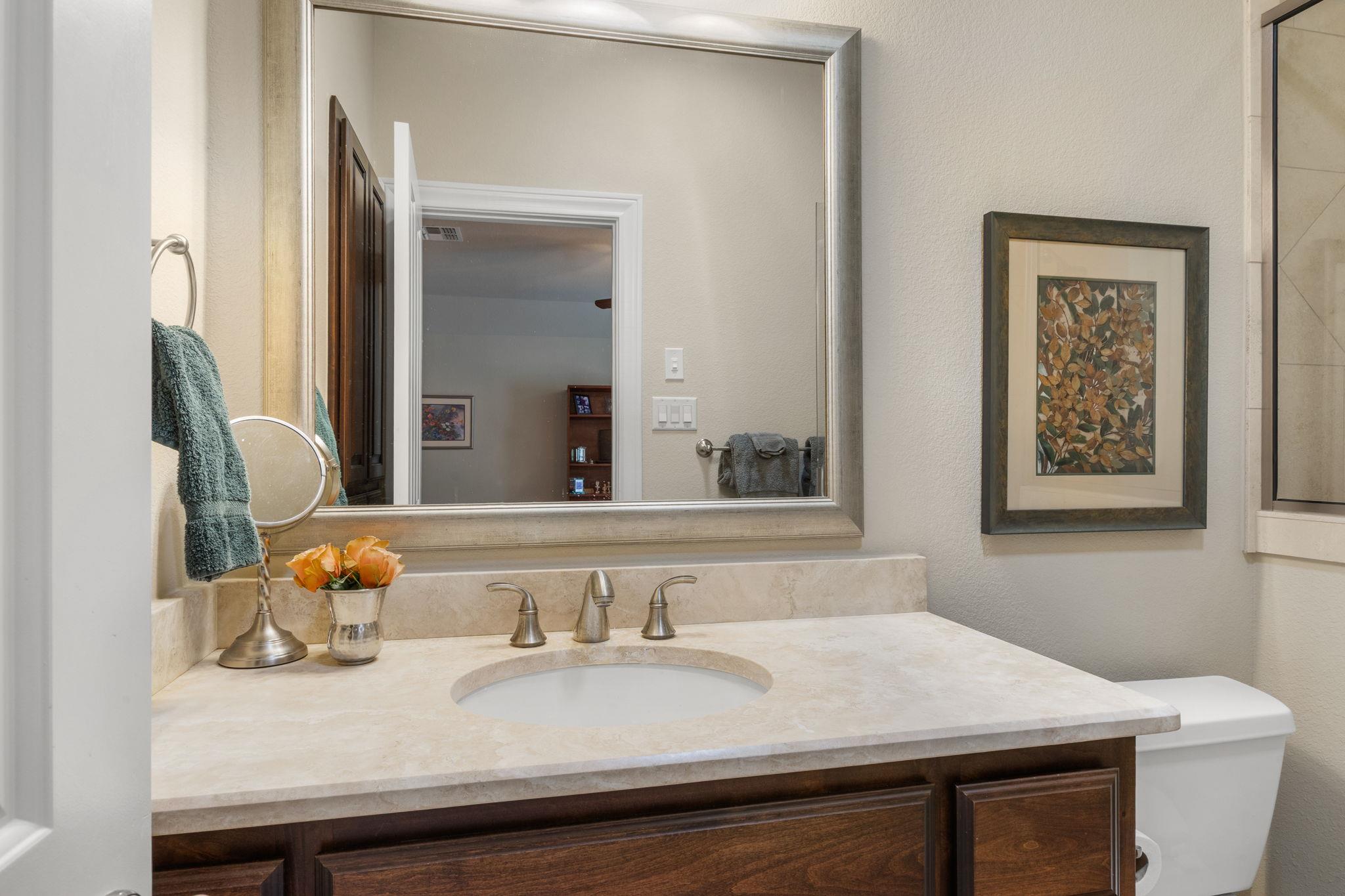 6004 Messenger Stake