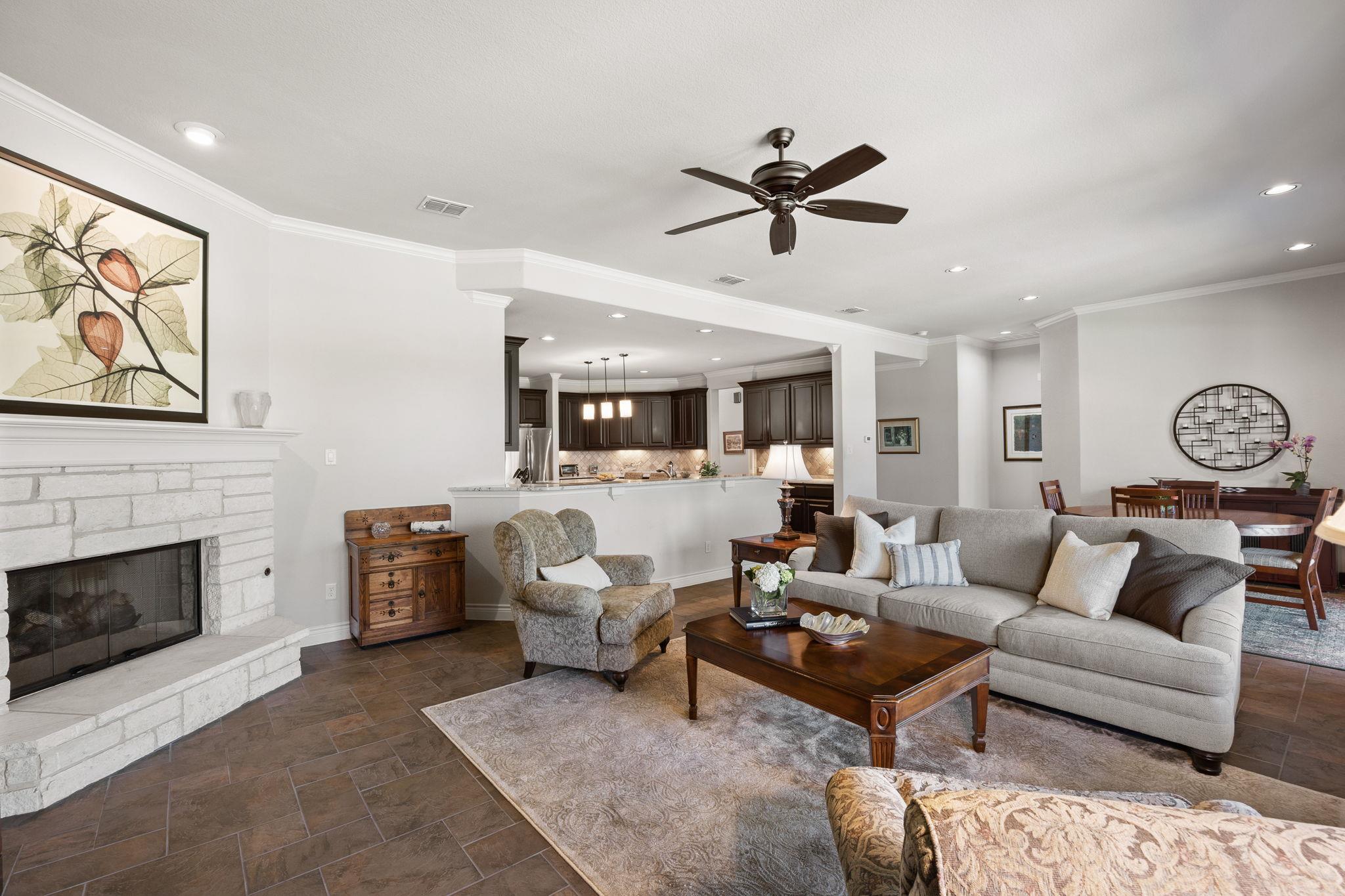 6004 Messenger Stake