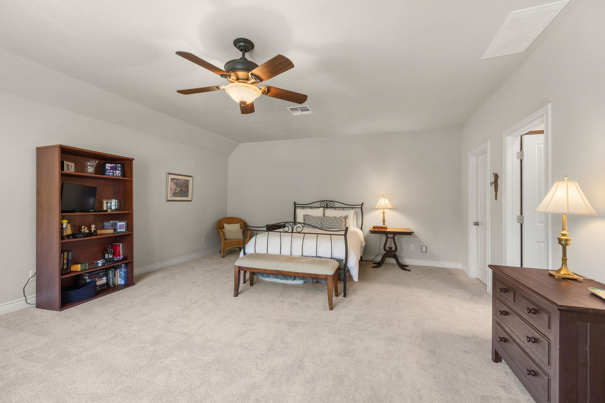 6004 Messenger Stake