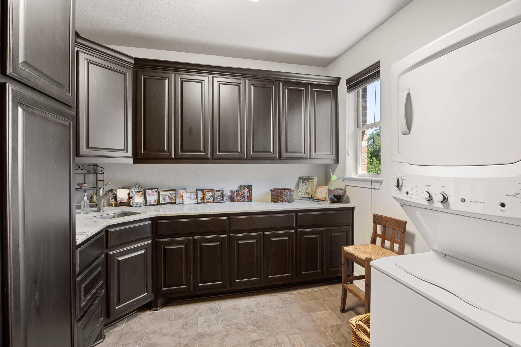 6004 Messenger Stake