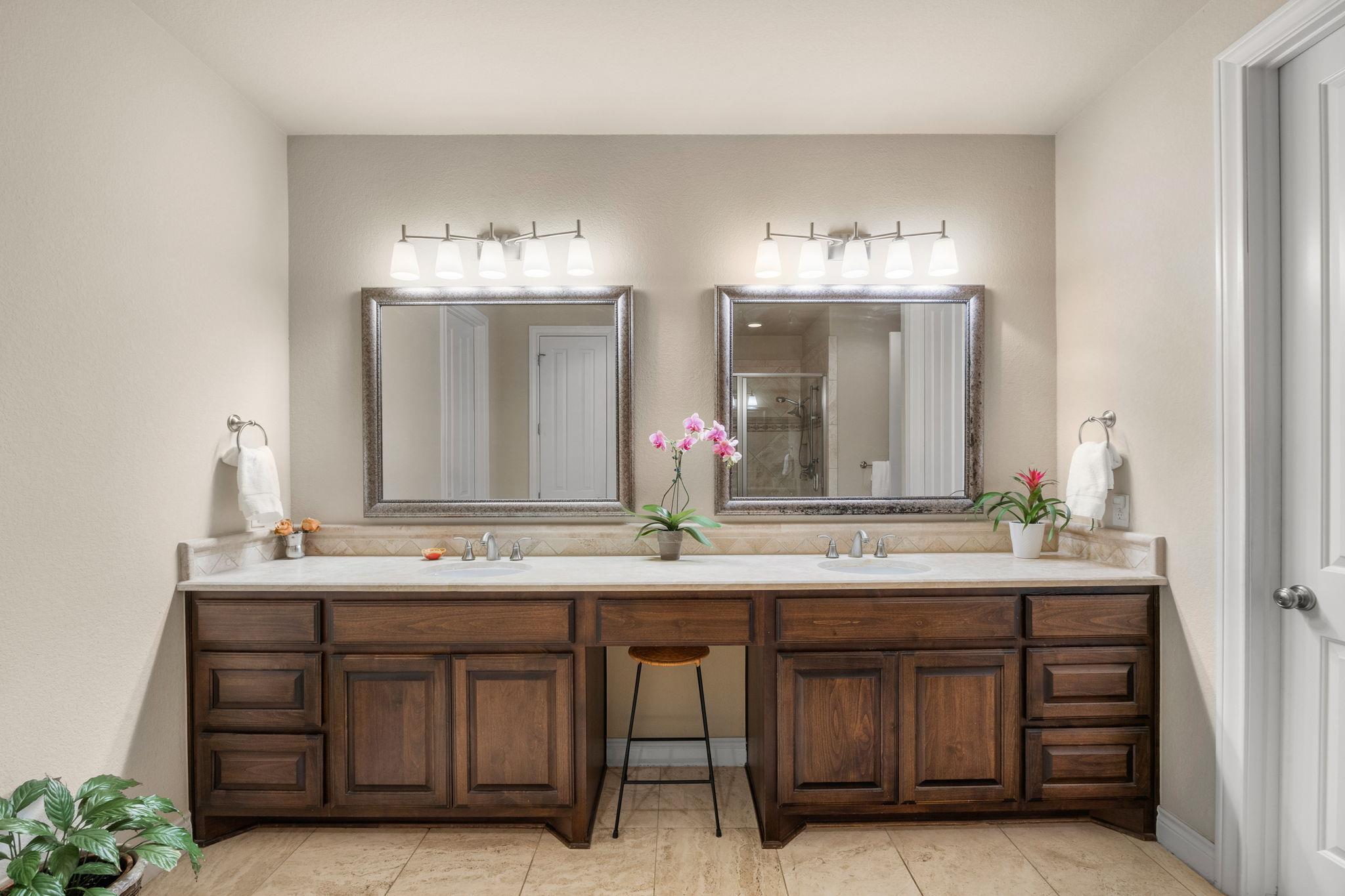 6004 Messenger Stake