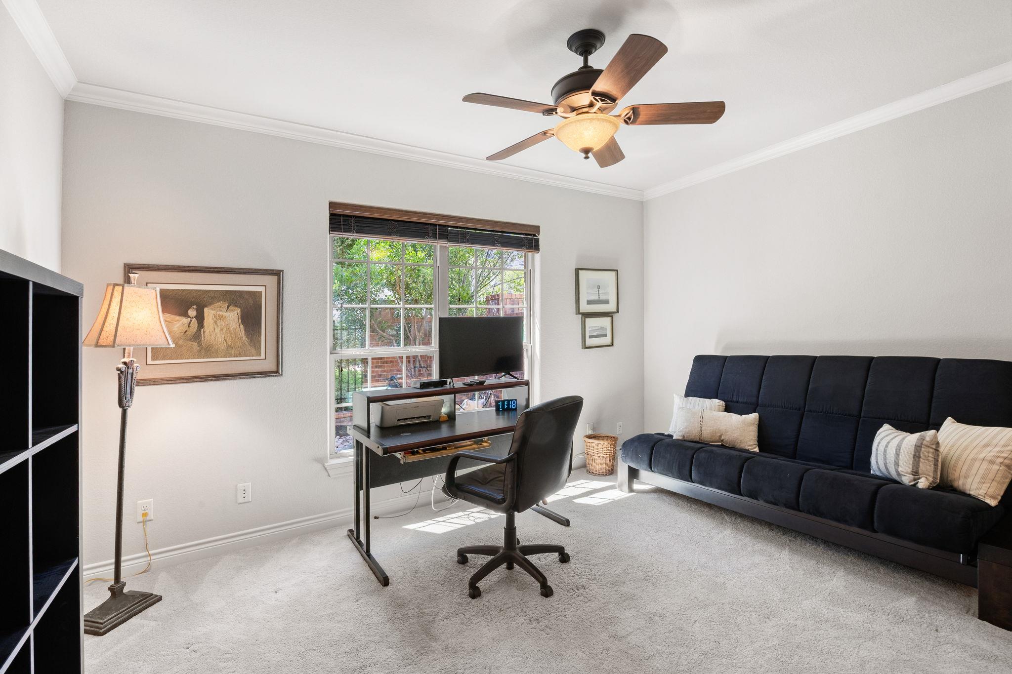 6004 Messenger Stake