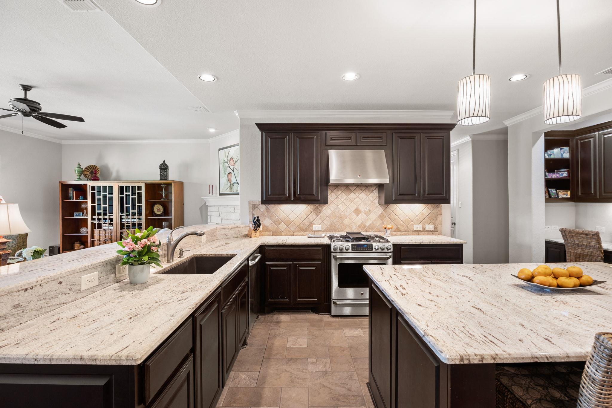 6004 Messenger Stake