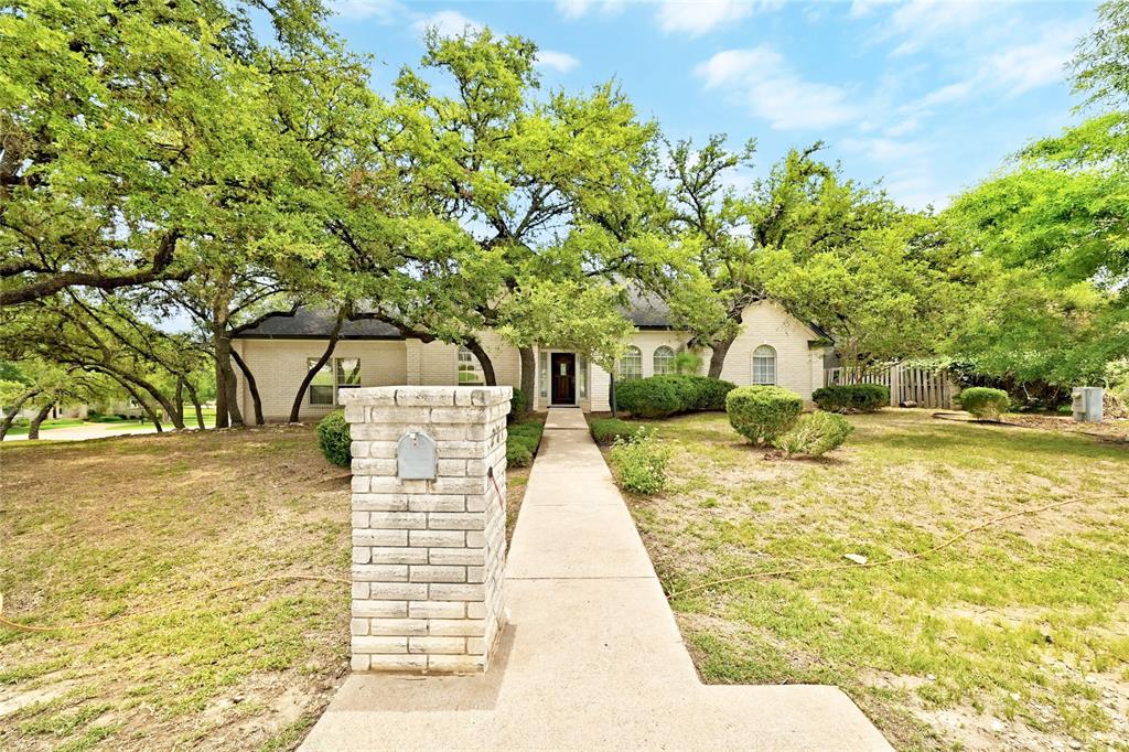 201 COPPERLEAF RD