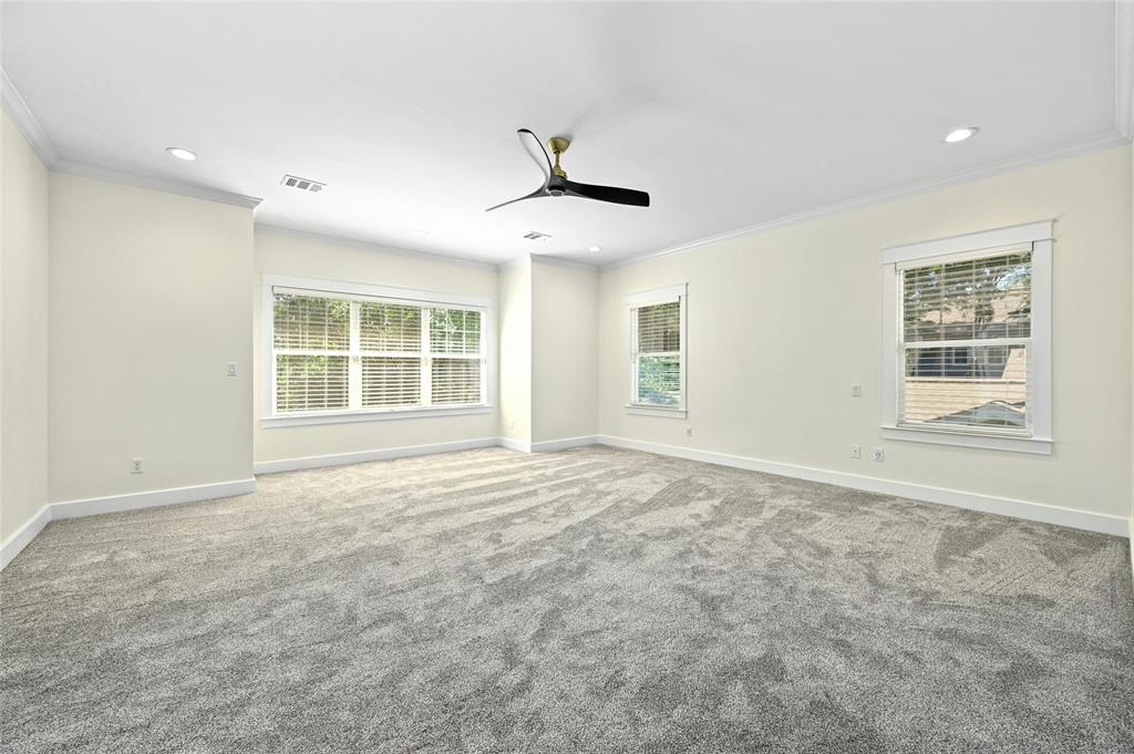 4107 Idlewild RD