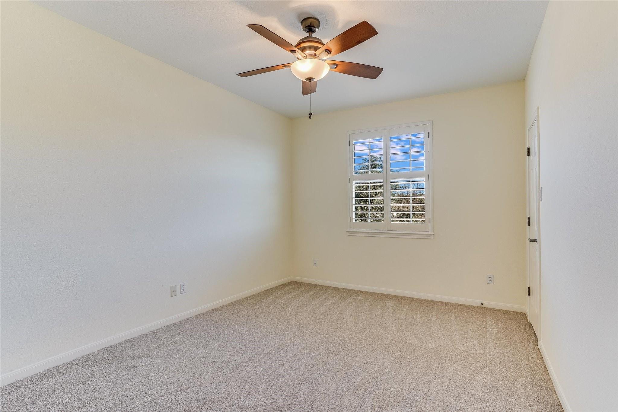 4112 Aplomado Falcon CV